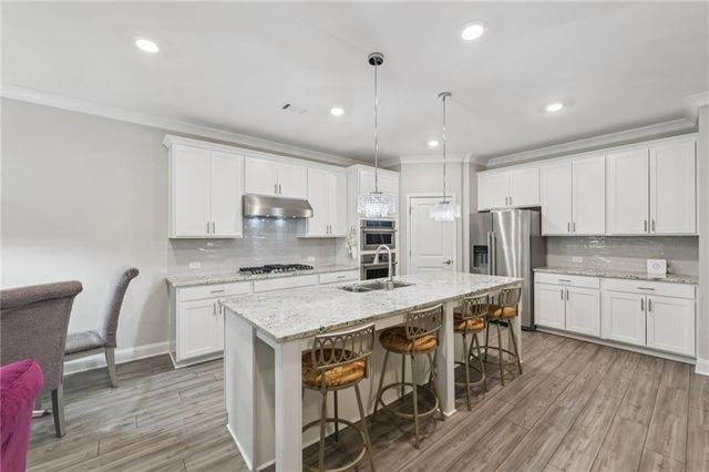 567 Barlow Place, Grayson, GA 30017