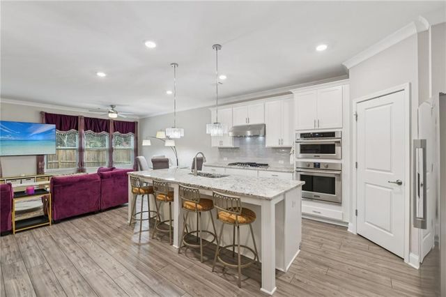 567 Barlow Place, Grayson, GA 30017