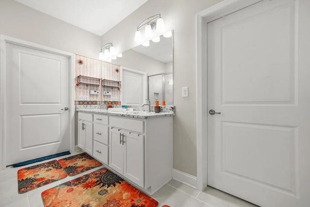 567 Barlow Place, Grayson, GA 30017