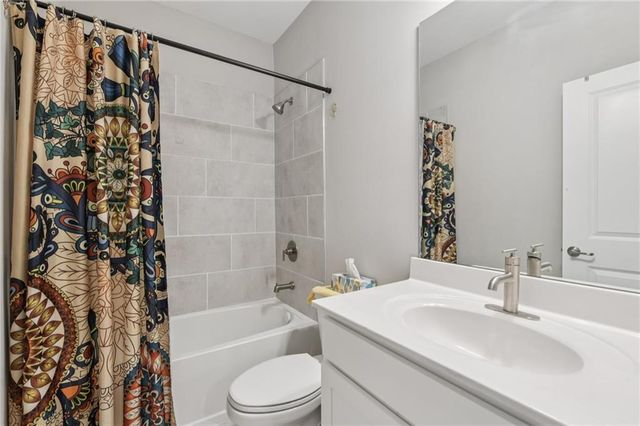 567 Barlow Place, Grayson, GA 30017