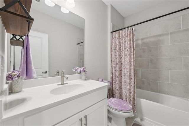 567 Barlow Place, Grayson, GA 30017