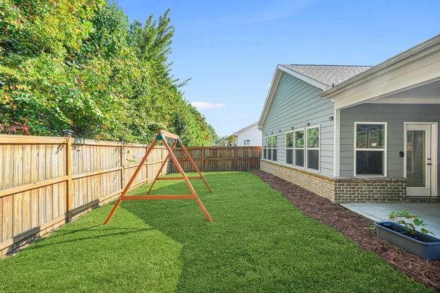 567 Barlow Place, Grayson, GA 30017