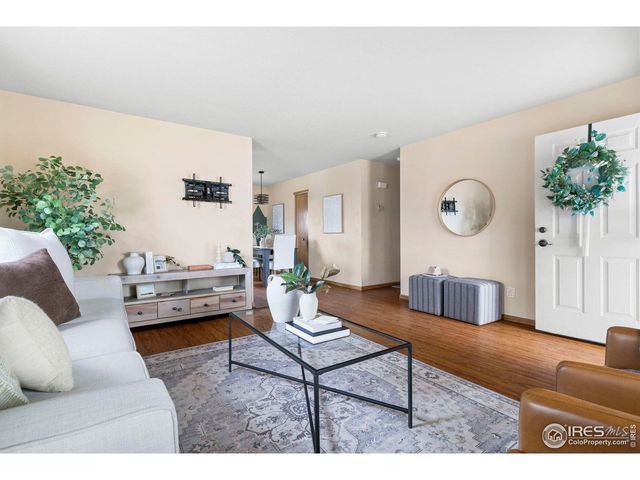 808 Kaitlyn Cir, Loveland, CO 80537