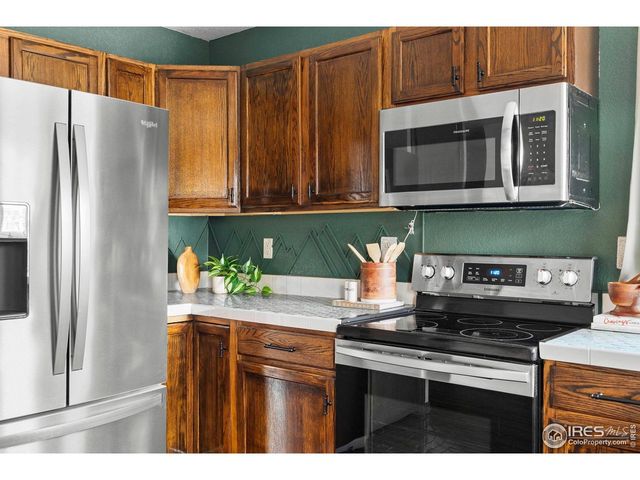 808 Kaitlyn Cir, Loveland, CO 80537