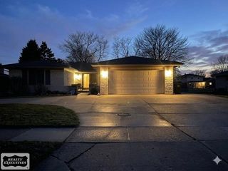 38243 Arcola Drive, Sterling Heights, MI 48312