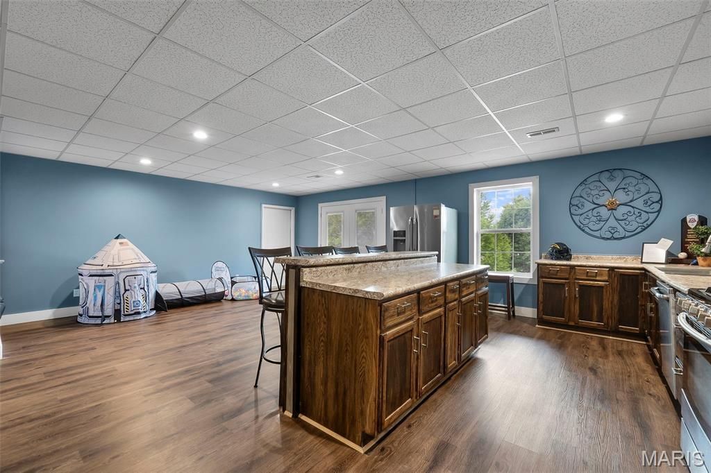 Image 39 of property listing at 100 Stull Drive, Benton, MO 63736