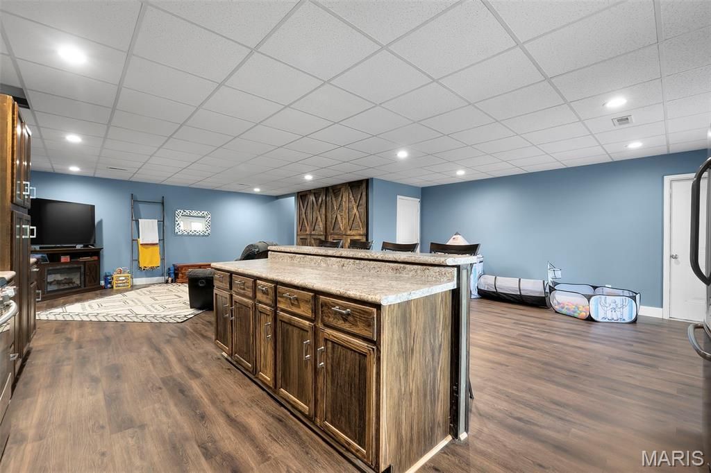 Image 42 of property listing at 100 Stull Drive, Benton, MO 63736