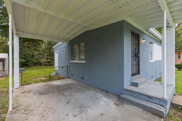 5601 PANSY Lane, Jacksonville, FL 32209