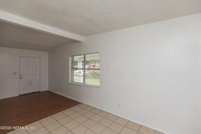 5601 PANSY Lane, Jacksonville, FL 32209