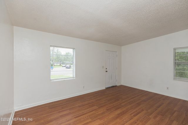 5601 PANSY Lane, Jacksonville, FL 32209