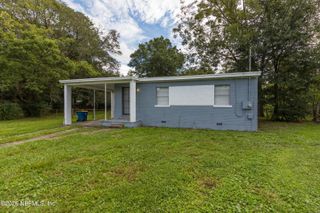 5601 PANSY Lane, Jacksonville, FL 32209