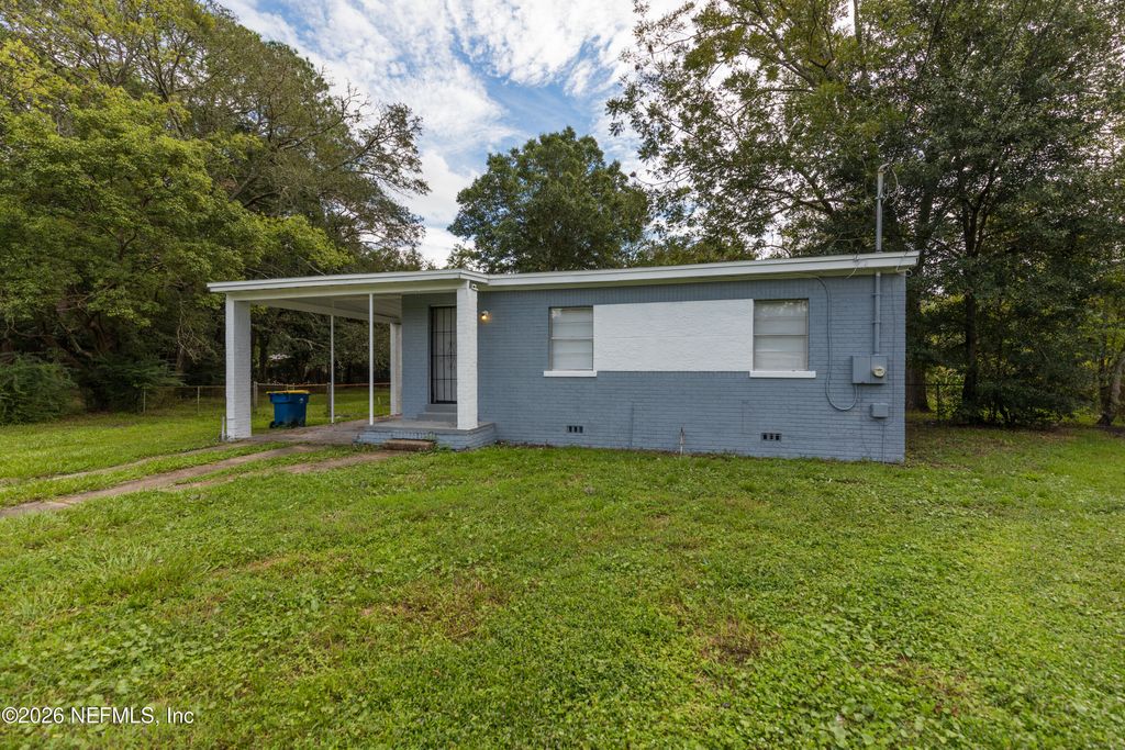 5601 PANSY Lane, Jacksonville, FL 32209