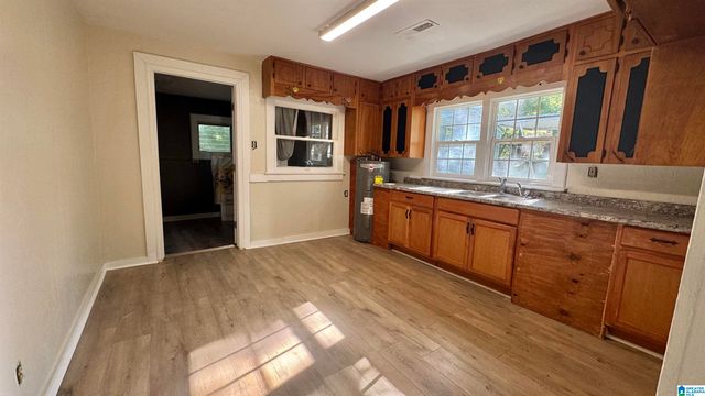 3336 HILLCREST AVENUE, Birmingham, AL 35224