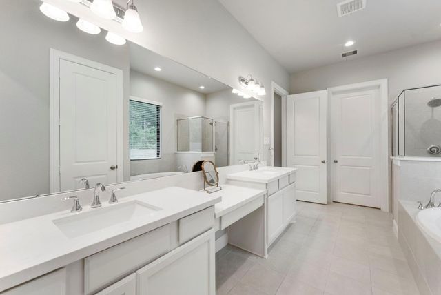 10 Double Creek Court, Willis, TX 77378