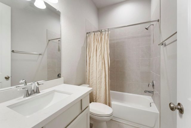10 Double Creek Court, Willis, TX 77378