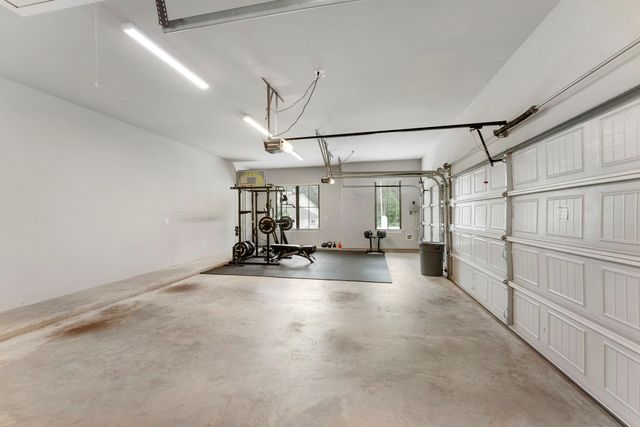 10 Double Creek Court, Willis, TX 77378