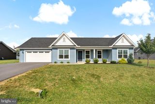 541 BARREL RACE RD, Martinsburg, WV 25404