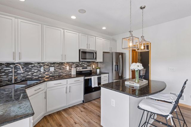 1238 Vernon Drive, Carver, MN 55315
