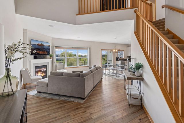 1238 Vernon Drive, Carver, MN 55315