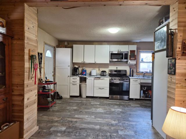 109 State Street, Grayling, MI 49738