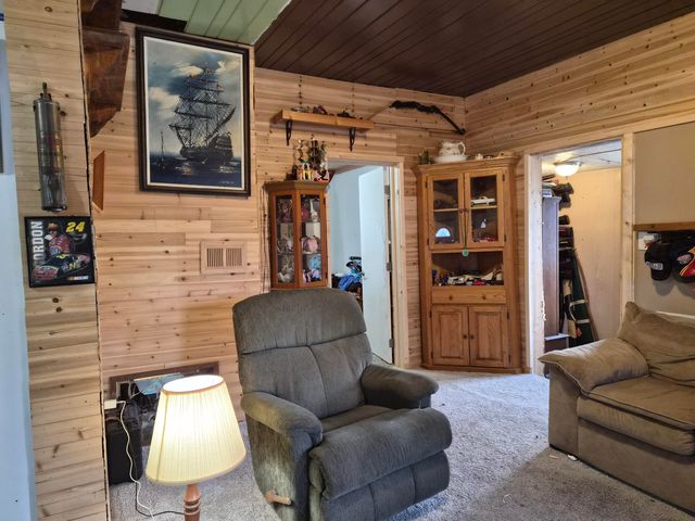 109 State Street, Grayling, MI 49738