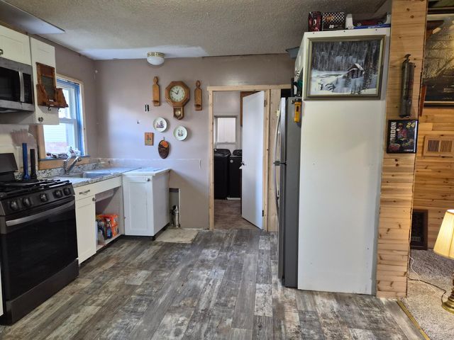 109 State Street, Grayling, MI 49738