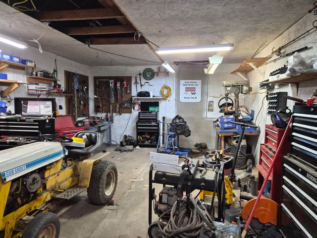 109 State Street, Grayling, MI 49738