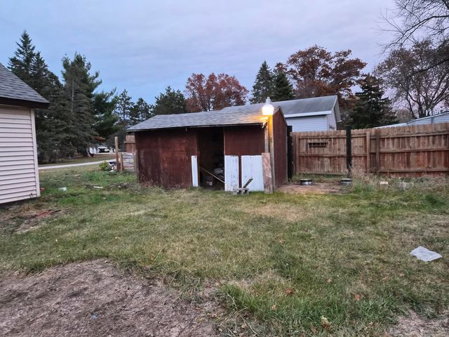 109 State Street, Grayling, MI 49738