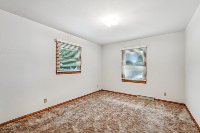 920 5th AVENUE, Grafton, WI 53024