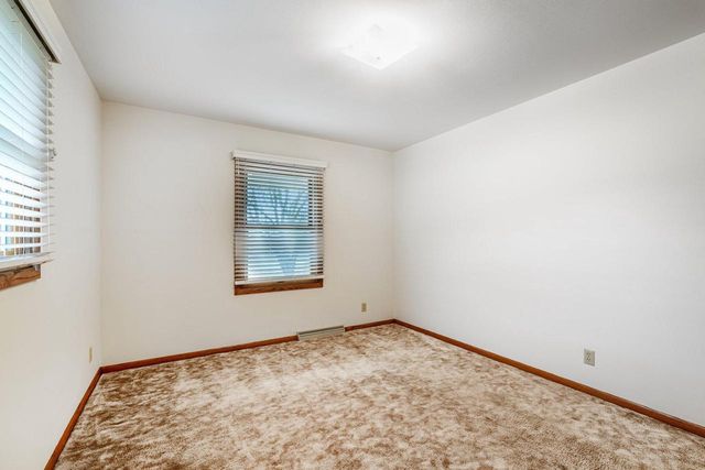 920 5th AVENUE, Grafton, WI 53024