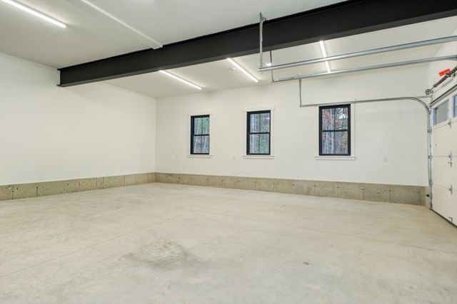 171 Randall Rd, Berlin, MA 01503