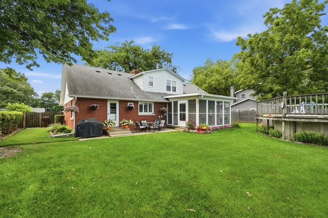 513 N West Street, Peotone, IL 60468