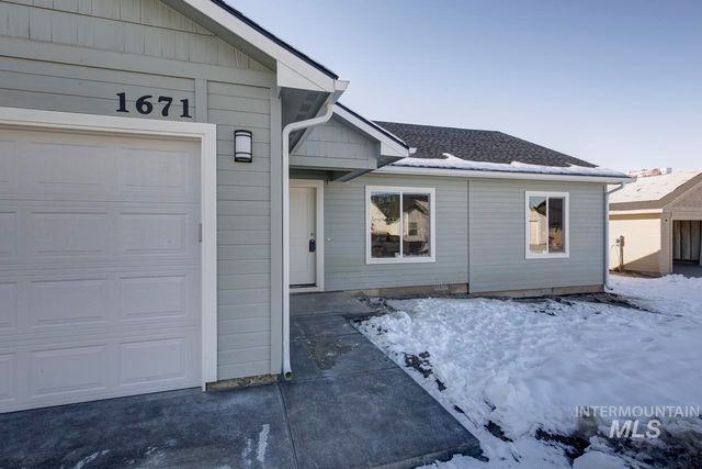 1811 Regency Way, Emmett, ID 83617