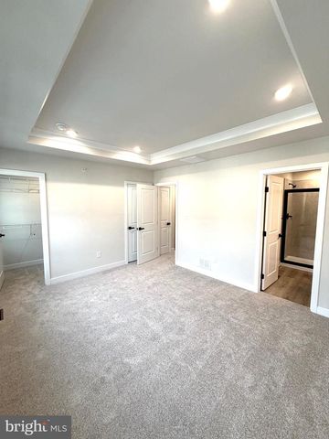 27 FOXWOOD DR, Hainesport, NJ 08036