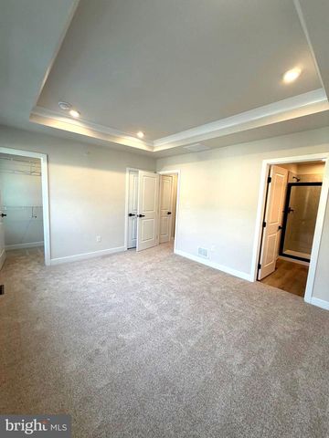 27 FOXWOOD DR, Hainesport, NJ 08036