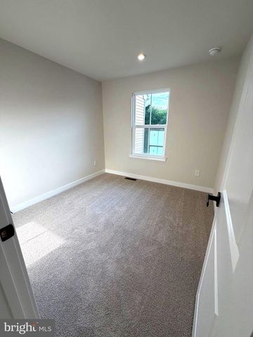 27 FOXWOOD DR, Hainesport, NJ 08036