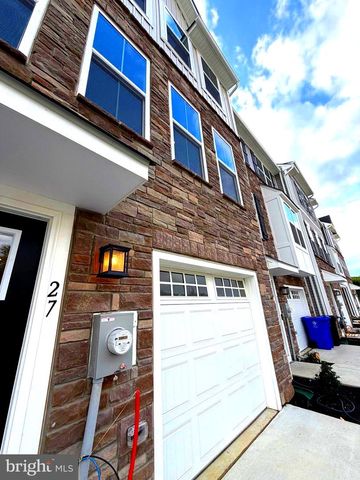 27 FOXWOOD DR, Hainesport, NJ 08036