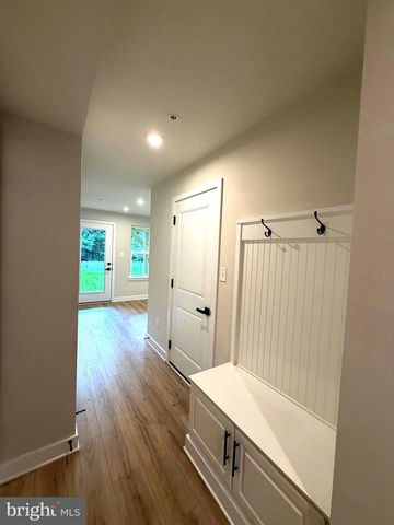 27 FOXWOOD DR, Hainesport, NJ 08036