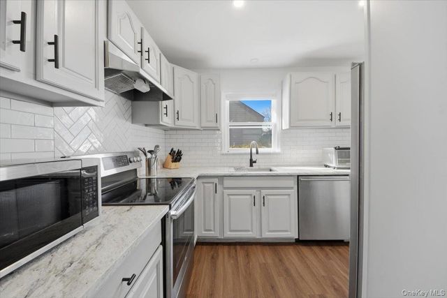 180 Heritage Hills F, Somers, NY 10589