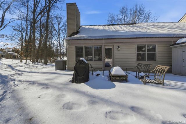 180 Heritage Hills F, Somers, NY 10589