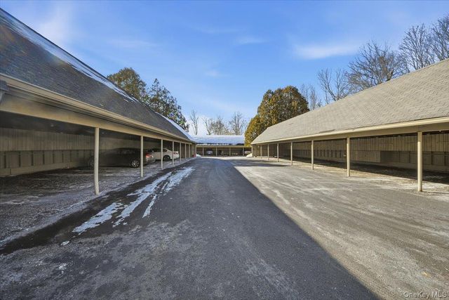 180 Heritage Hills F, Somers, NY 10589