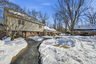 180 Heritage Hills F, Somers, NY 10589