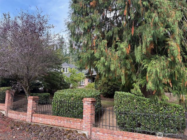 14616 181st Place NE, Woodinville, WA 98072