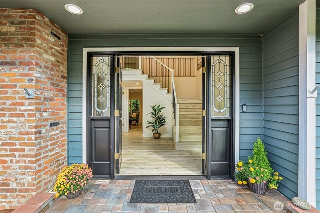 14616 181st Place NE, Woodinville, WA 98072