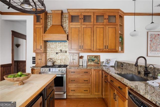 1174 Oglethorpe Avenue SW, Atlanta, GA 30310