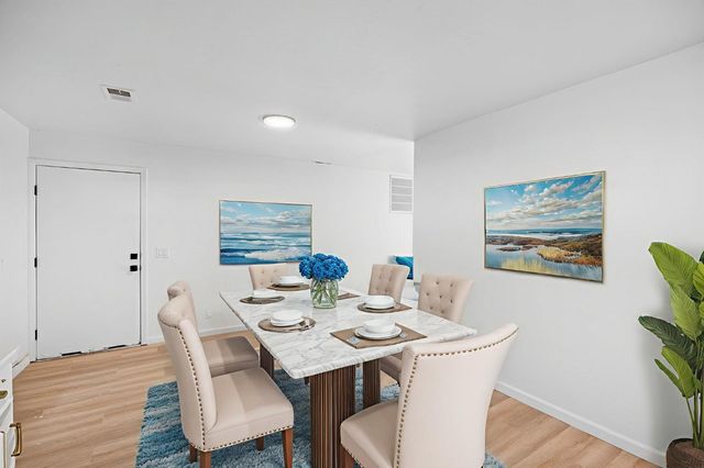 8000 37th Ave, Sacramento, CA 95824