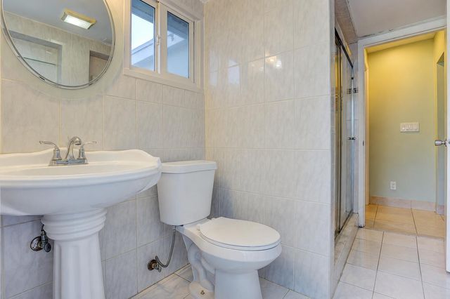 970 SW 3RD Avenue, Pompano Beach, FL 33060
