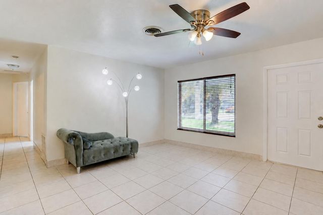 970 SW 3RD Avenue, Pompano Beach, FL 33060
