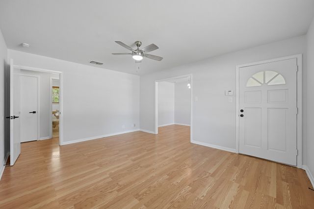 5406 Vicki Street, Haltom City, TX 76117