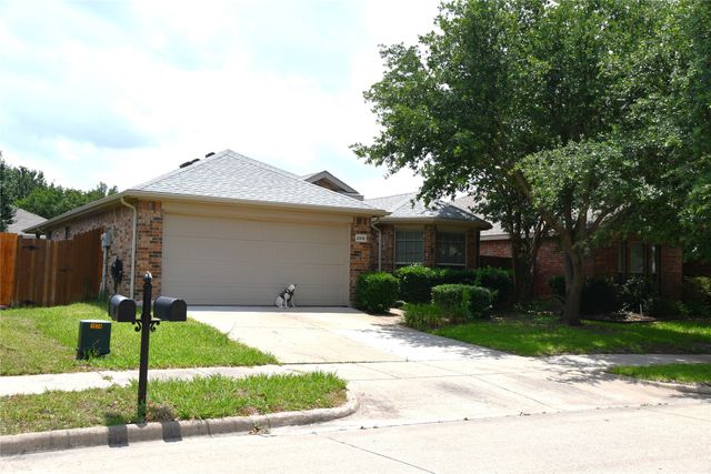2008 Pine Knot Drive, Heartland, TX 75126